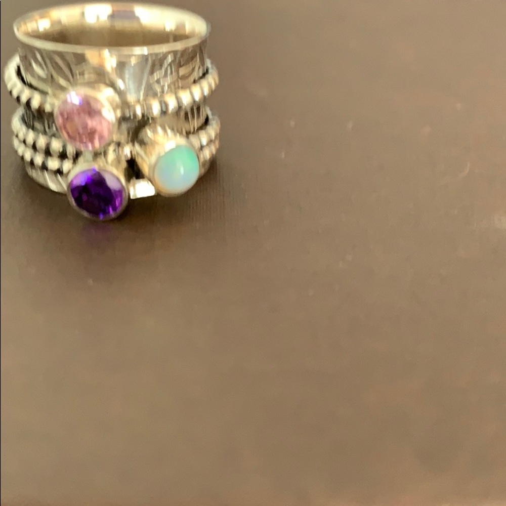 Ring